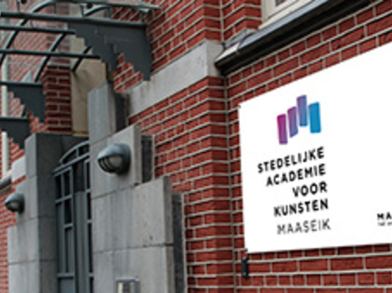 Academie gevel nieuwe huisstijl